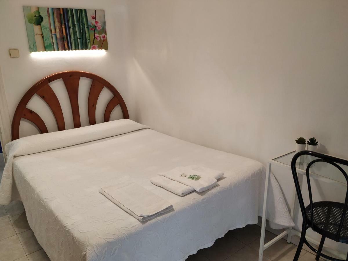 Hostal Abitum Madrid Exterior photo