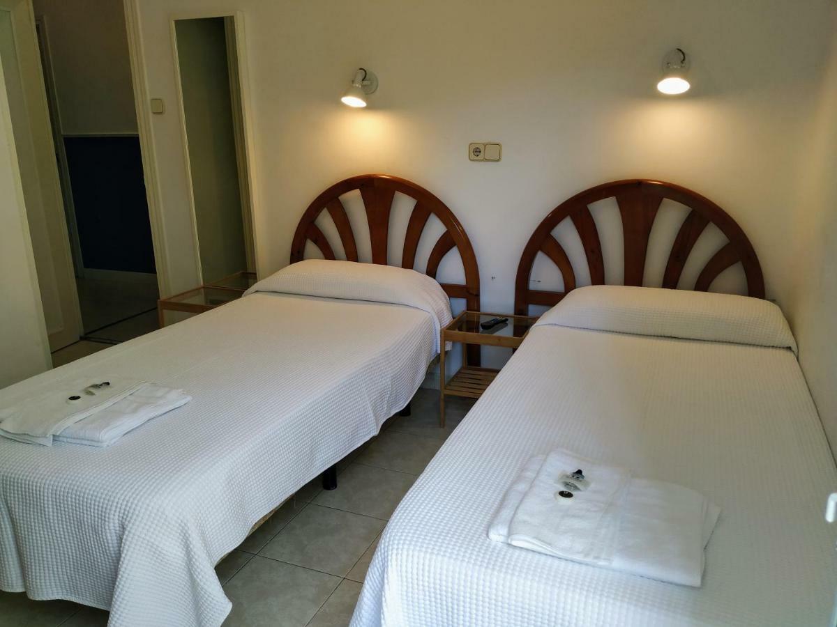 Hostal Abitum Madrid Exterior photo